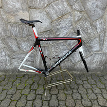 Carica l'immagine nel visualizzatore di Gallery, Carrera Veleno