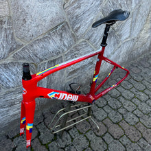 Load image into Gallery viewer, Cinelli Superstar