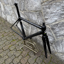 Carica l'immagine nel visualizzatore di Gallery, Colnago C64