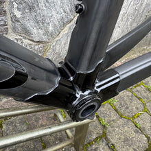 Carica l'immagine nel visualizzatore di Gallery, Colnago C64