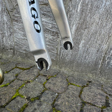 Carica l'immagine nel visualizzatore di Gallery, Colnago C64