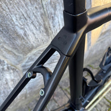 Load image into Gallery viewer, Colnago C64