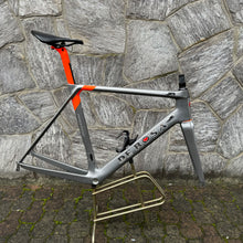 Load image into Gallery viewer, De Rosa Protos