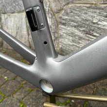 Load image into Gallery viewer, De Rosa Protos