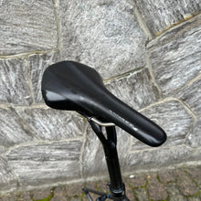 Load image into Gallery viewer, Focus Izalco Max