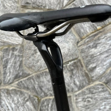 Load image into Gallery viewer, Focus Izalco Max