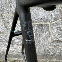 Load image into Gallery viewer, Focus Izalco Max