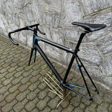 Load image into Gallery viewer, Focus Izalco Max