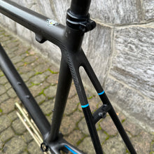 Load image into Gallery viewer, Focus Izalco Max