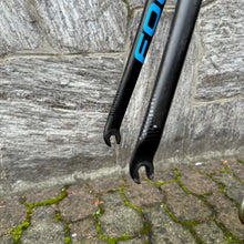 Load image into Gallery viewer, Focus Izalco Max