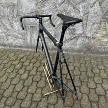 Load image into Gallery viewer, Focus Izalco Max