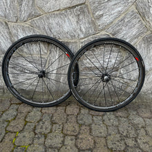Carica l'immagine nel visualizzatore di Gallery, Fulcrum Racing Zero Carbon