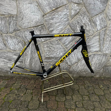 Load image into Gallery viewer, Scott CR1 Saunier Duval Team