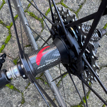 Carica l'immagine nel visualizzatore di Gallery, Fulcrum Racing Zero Carbon