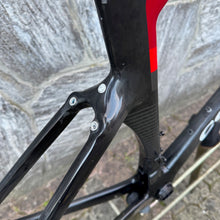 Load image into Gallery viewer, Colnago Concept - UAE Emirates Pro Team