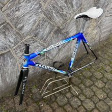 Carica l'immagine nel visualizzatore di Gallery, Colnago C40 Mapei Squadra Corse