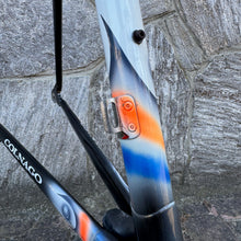 Load image into Gallery viewer, Colnago C40 B- Stay