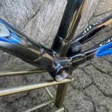 Load image into Gallery viewer, Colnago C40 HP Mapei Squadra Corse