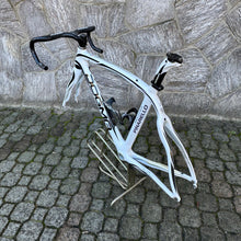 Load image into Gallery viewer, Pinarello Dogma 60.1