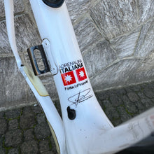 Load image into Gallery viewer, Pinarello Dogma 60.1