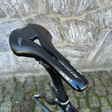 Load image into Gallery viewer, Pinarello Dogma 65.1 Think 2