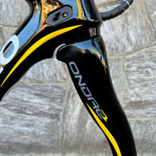Load image into Gallery viewer, Pinarello Dogma 65.1 Think 2