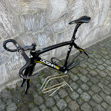 Load image into Gallery viewer, Pinarello Dogma 65.1 Think 2