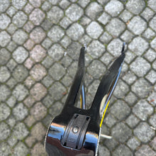 Load image into Gallery viewer, Pinarello Dogma 65.1 Think 2