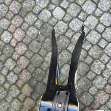 Load image into Gallery viewer, Pinarello Dogma 65.1 Think 2