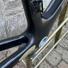 Load image into Gallery viewer, Pinarello Dogma F100 Limited Edition