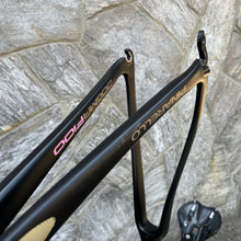 Load image into Gallery viewer, Pinarello Dogma F100 Limited Edition