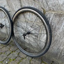 Load image into Gallery viewer, Shimano Dura Ace WH-R9100 C35
