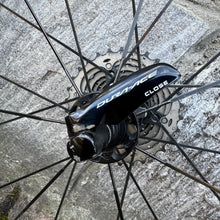 Load image into Gallery viewer, Shimano Dura Ace WH-R9100 C35