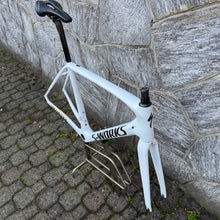 Load image into Gallery viewer, Specialized S-Works Tarmac SL5