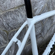 Load image into Gallery viewer, Specialized S-Works Tarmac SL5