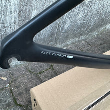 Load image into Gallery viewer, Specialized S-Works Venge Vias