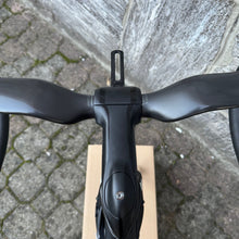 Load image into Gallery viewer, Specialized S-Works Venge Vias