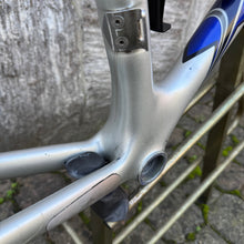 Load image into Gallery viewer, Trek 5200 US Postal Service