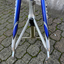 Load image into Gallery viewer, Trek 5200 US Postal Service