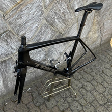 Load image into Gallery viewer, Trek Madone 5.9 H2