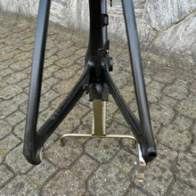 Load image into Gallery viewer, Trek Madone 5.9 H2