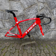 Load image into Gallery viewer, Trek Madone Team Issue RSL