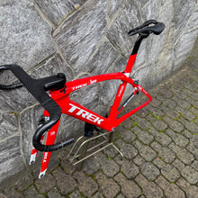 Load image into Gallery viewer, Trek Madone Team Issue RSL