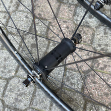 Load image into Gallery viewer, Bontrager Aeolus Pro 3