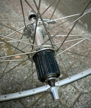 Carica l'immagine nel visualizzatore di Gallery, Ambrosio Excellence - Shimano Dura Ace 7700 hubs