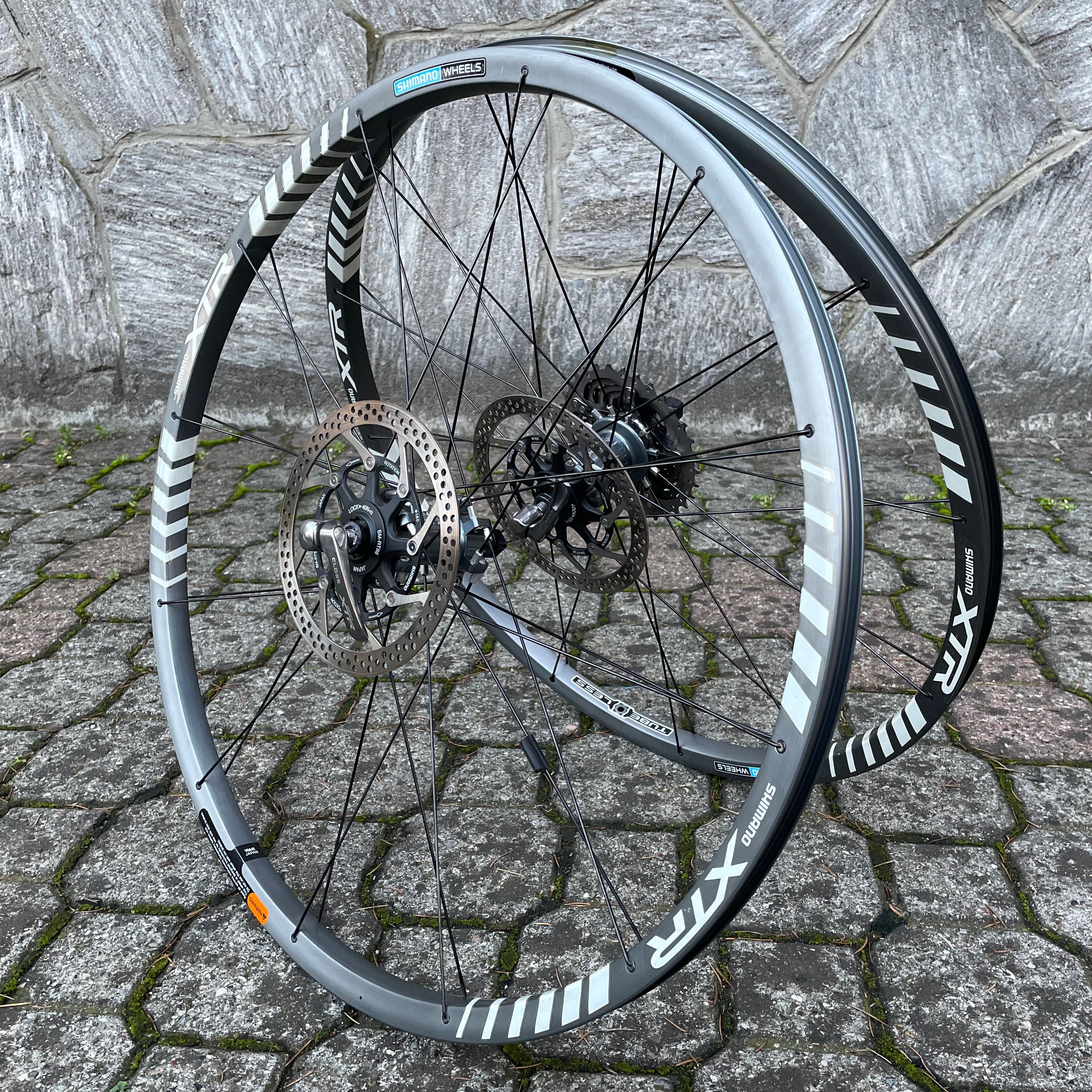 SHIMANO XTR WH-M965 DISC 26インチホイールセット CY-BOSS / 【A1916】SHIMANO XTR WH-M965 DISC 26インチホイール