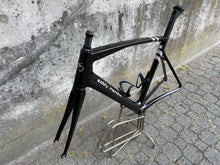 Carica l'immagine nel visualizzatore di Gallery, Eddy Merckx San Remo 76