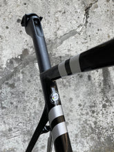 Carica l'immagine nel visualizzatore di Gallery, Eddy Merckx San Remo 76