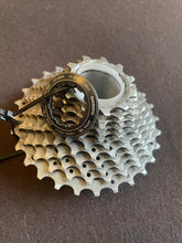 Load image into Gallery viewer, Shimano Dura Ace Di2 R9150