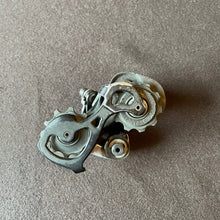 Carica l'immagine nel visualizzatore di Gallery, Campagnolo Record Titanium